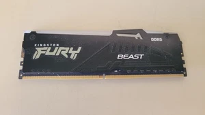Una chiavetta 32Gb di RAM KF552C40BBAK4-128 DDR5-5200 - Foto 1 di 3