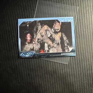 Alien vs Predator Movie Cards Inkworks 2004 #42 Cocooned! - Picture 1 of 2