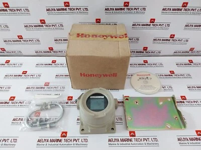 HONEYWELL STT3000 Smart Temperature TransmitterSTT25H-0-ENE-TTE-M00-0D0-00-3H-0 - Image 1 of 4