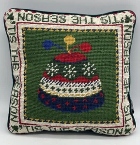 Two's Company Tis the Season Bell Needlepoint piccolo cuscino decorativo 9" x 9" - Foto 1 di 9