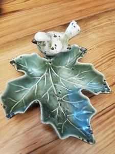 Creative Co-op Bird On Leaf Ceramic Trinket Dish/Candy Dish 5 inch - Picture 1 of 3