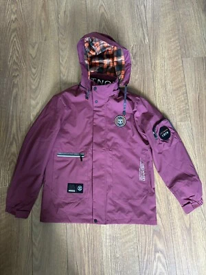 Men’s Medium Size Casual Zipper Sleeve Pocket Waterproof Drawstring Zip Jacket - Image 1 of 4