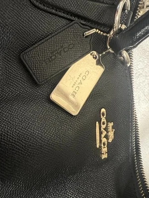 Bolso de Mano Coach F58846 City con Cremallera en Cuero Granulado Negro Dorado Foto 1 de 4