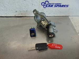 Vauxhall Astra Lock Kit MK5 04-10 Ignition Barrel Steering Lock Transponder Key - Picture 1 of 9