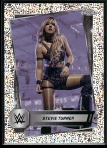 2025 Topps Chrome WWE Stevie Turner #20 Speckle Refractor /249 - Bild 1 von 2