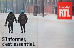 PUBLICITÉ DE PRESSE 1995 RADIO RTL S'INFORMER C'EST L'ESSENTIEL - CASQUE BLEU - Imagen 1 de 1