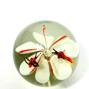 Art Glass Orange and White Flower with Two Flying Bees Bugs Paperweight 2.5 Inch - Picture 1 of 5