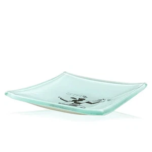 STR8 Shatter Resistant Glass Ashtray - NEW - Picture 1 of 2