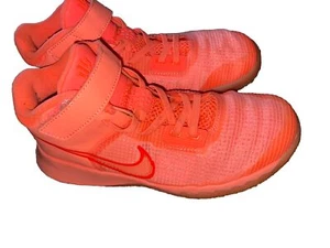 Nike Kyrie Flytrap 4 Basketball Hyper Crimson Pulse Kids 13Y - Picture 1 of 5