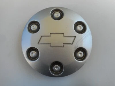 CHEVROLET COLORADO WHEEL CENTER CAP 2004-2008 OEM SILVER 9593979 - Изображение 1 из 4