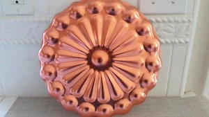  Large Round Copper Jello Bake  Mold 11" Geometric Pattern Wall Hanging EUC - Picture 1 of 7
