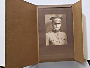 Photo WW1 army officer early 1900s in photo mount 11x7 great condition