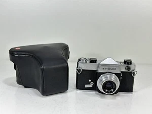 Vintage Wards SLR 600  35mm Film Camera with Will Wetzlar Vastar F/2.8 50mm V - Picture 1 of 14