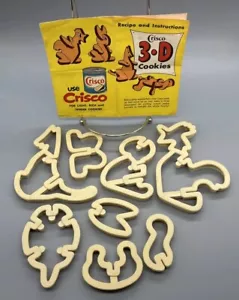 Cortadores de galletas de plástico 3D vintage de 8 piezas Crisco Bunny, tortuga gallo canguro - Imagen 1 de 5