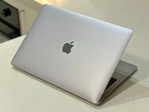 2020 Apple MacBook Air Intel Core i3 TouchID ®™256GB SSD+8GB*A2179*USBC #4273 - Picture 1 of 7