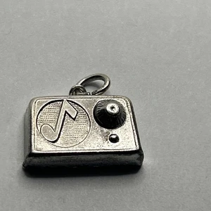 Dije de radio vintage de plata de ley 925 - Imagen 1 de 6