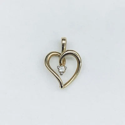 Vintage 0.02 Ct 14k Yellow Gold Round Cut Natural Diamond Heart Pendant Charm  - Image 1 of 4