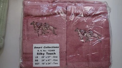 Bath Towel Set Silky Touch 100% Cotton 4 PC Rose Pink w/Horses w/ Embroidery New - Image 1 of 4