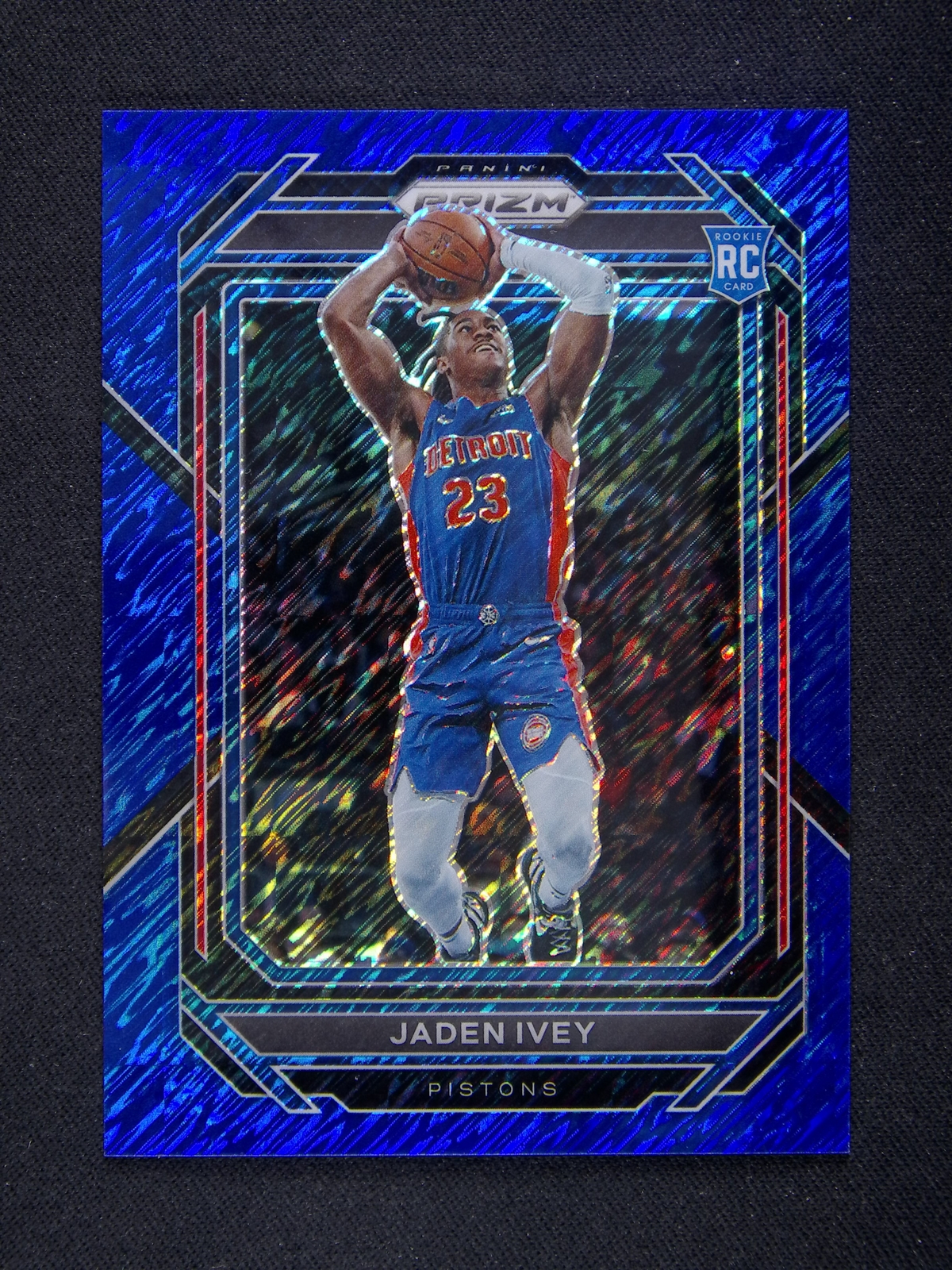 2022-23 Panini Prizm Jaden Ivey Rookie Card #256 Blue Shimmer /35 RC Pistons