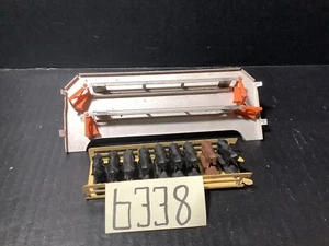 Lionel Post War #3656 Parts Gate,ramp,9 Cows - Picture 1 of 4