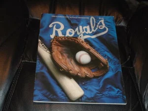 1984 KANSAS CITY ROYALS BASEBALL JAHRBUCH FAST NEUWERTIG - Bild 1 von 1