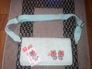 NEU Controller Gear Animal Crossing Nintendo Switch Sling Bag (neuwertige Blätter) - Bild 1 von 4