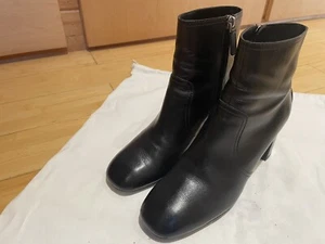 TOD's Square toes Black Leather Ankle Boots Heel Size 36,5 - Picture 1 of 11