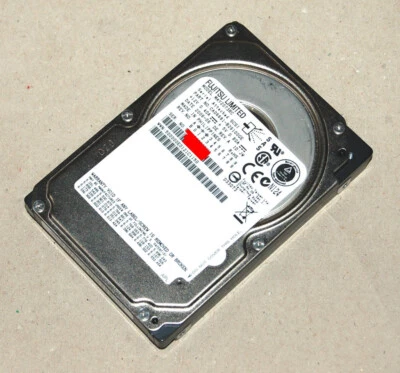 SAS Festplatte HDD 10k RPM 73,4 GB 2,5" - Fujitsu MAY2073RC CA06681-B26100GE - Bild 1 von 3