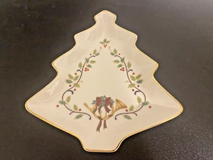 NEW Mikasa Holiday Elegance Tree Candy Dish - Picture 1 of 2