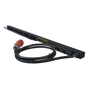Geist RCX-D U1007Q 32A 42x C13 URCXW423 PDU para rack trifásico administrada con medición - Imagen 1 de 4