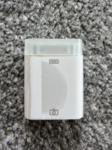 Apple - 30 Pin To USB Camera Connection Kit Adapter - Picture 1 of 4