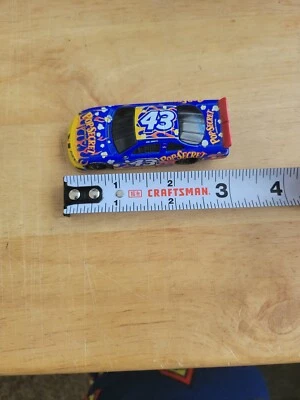 Литой под давлением промо-автомобиль Nascar Pontiac Pop Secret No43 Джон Андретти - Изображение 1 из 4