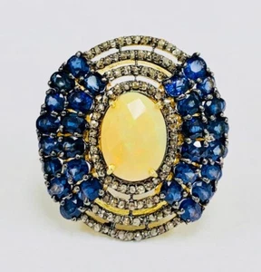 Anello Meher's opale etiope, zaffiro blu e diamante champagne antico Vermeil - Foto 1 di 3