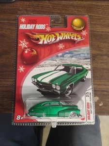 Hot Wheels 1947 Chevy Fleetline 2005 aste natalizie - pennino 2/5 verde 1:64 - Foto 1 di 11