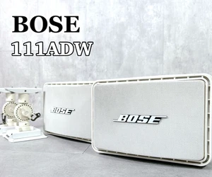Par de Altavoces BOSE 111ADW Blancos con Soportes Originales 6Ω Compactos Alto Rendimiento - Imagen 1 de 9
