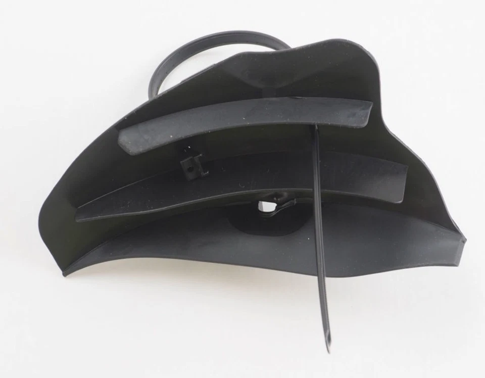 Guia de ar Audi RS6 plus Avant RSQ8 RS6 quattro genuíno 9Y0615448C - Imagem 1 de 1