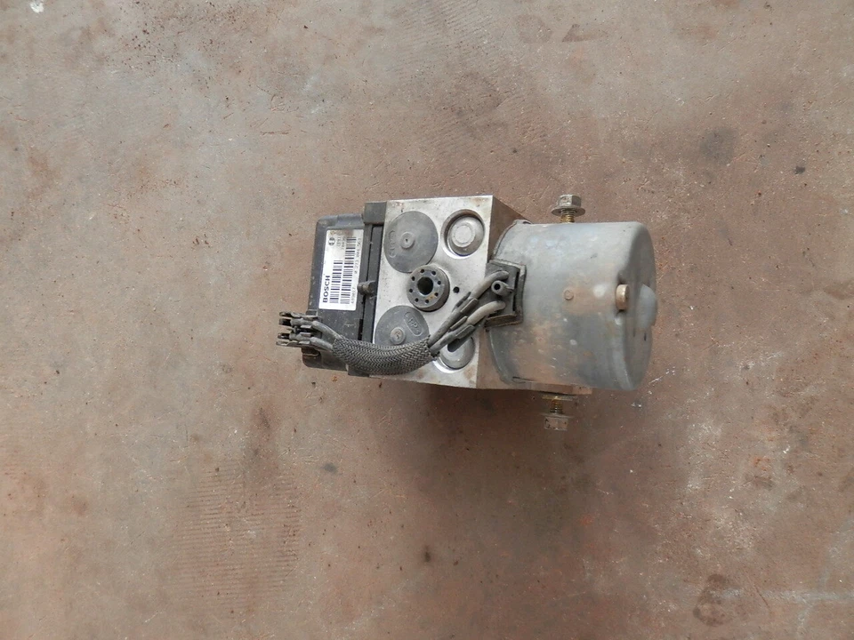 Nissan Altima 2005 módulo de control de bomba ABS fabricante de equipos originales Foto 1 de 1