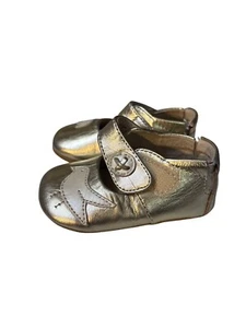 Livie and Luca Baby Silver Leather Mary Jane Shoes With Bird Accent & Rubber Gri - Picture 1 of 6