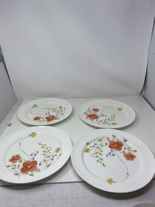 4 pc Set MIKASA JUST FLOWERS BONE CHINA DINNER PLATES A4-182 401 NARUMI VINTAGE - Picture 1 of 3
