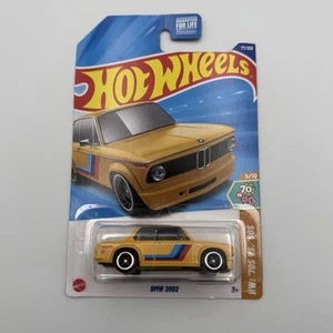 HOT WHEELS BMW 2002 - HW: 70er vs. 90er - Bild 1 von 6