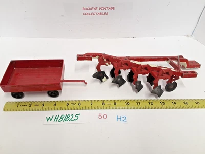 Vintage 1970's Ertl 4-Bottom PARTS Plow #476 International 1:16 & 1:32 Wagon - Image 1 of 4