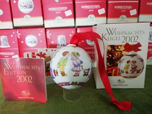 Je 1 x Hutschenreuther Weihnachtskugel Porzellan 1994 + 2002 - Bild 1 von 2