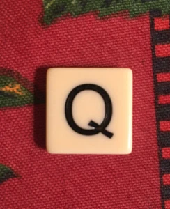 Q Letter Tile, Game Piece - spelling game part, Arts/Crafts pieces, 3/4” square - Picture 1 of 7