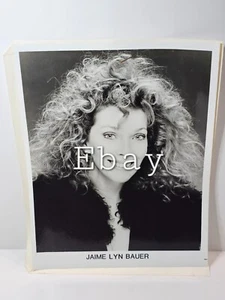 Jamie Lyn Bauer 8X10 PHOTO - Picture 1 of 2