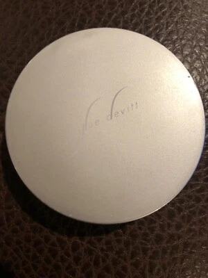 Sue Devitt Soa Conplexion Hydrating Marine Loose Powder In Moorea - Image 1 of 3