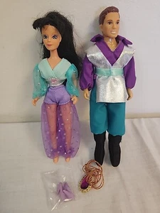 MUÑECAS DE MODA FAVORITAS DE CUENTO DE HADAS 6 1/2" PRINCESA JAZMÍN JAKKS PACIFIC  - Imagen 1 de 6