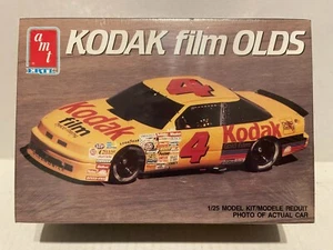 1990 ERNIE IRVAN #4 KODAK FILM OLDSMOBILE CUTLASS 1:25 NASCAR AMT #6731 FS - Imagen 1 de 6