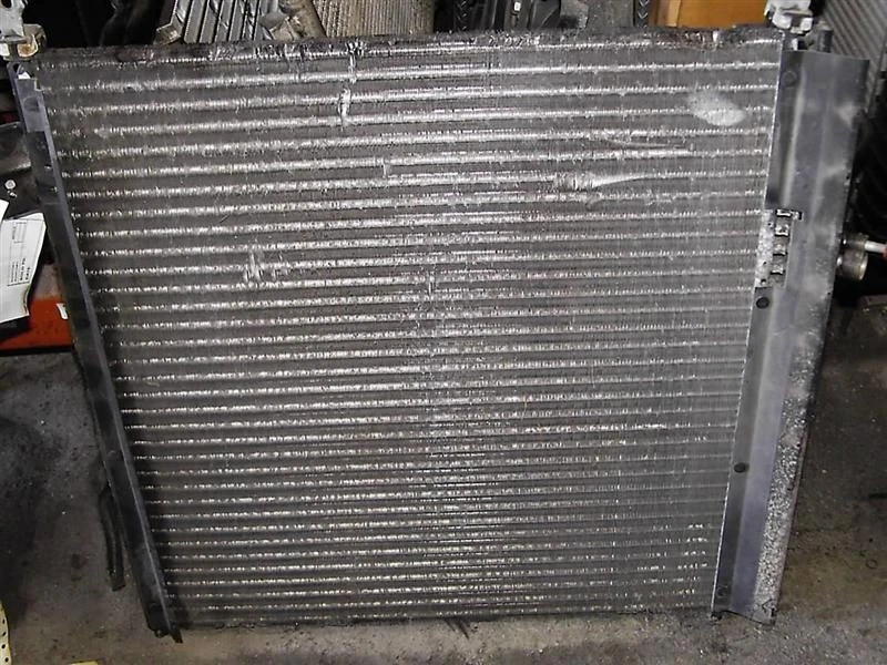 98 99 00 01 02 03 04 05 06 07 08 09 FORD RANGER AC CONDENSADOR 4-140 2,3 LITROS Foto 1 de 2