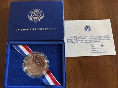 Liberty Coin Half Dollar 1986 Staue Of Liberty Proof Uncertified 38mm Bronze - Image 1 of 3