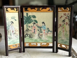 Vintage HandPainted SILK Shoji SCREEN Geisha Girls Gardens Mountains Chinoiserie - Picture 1 of 8